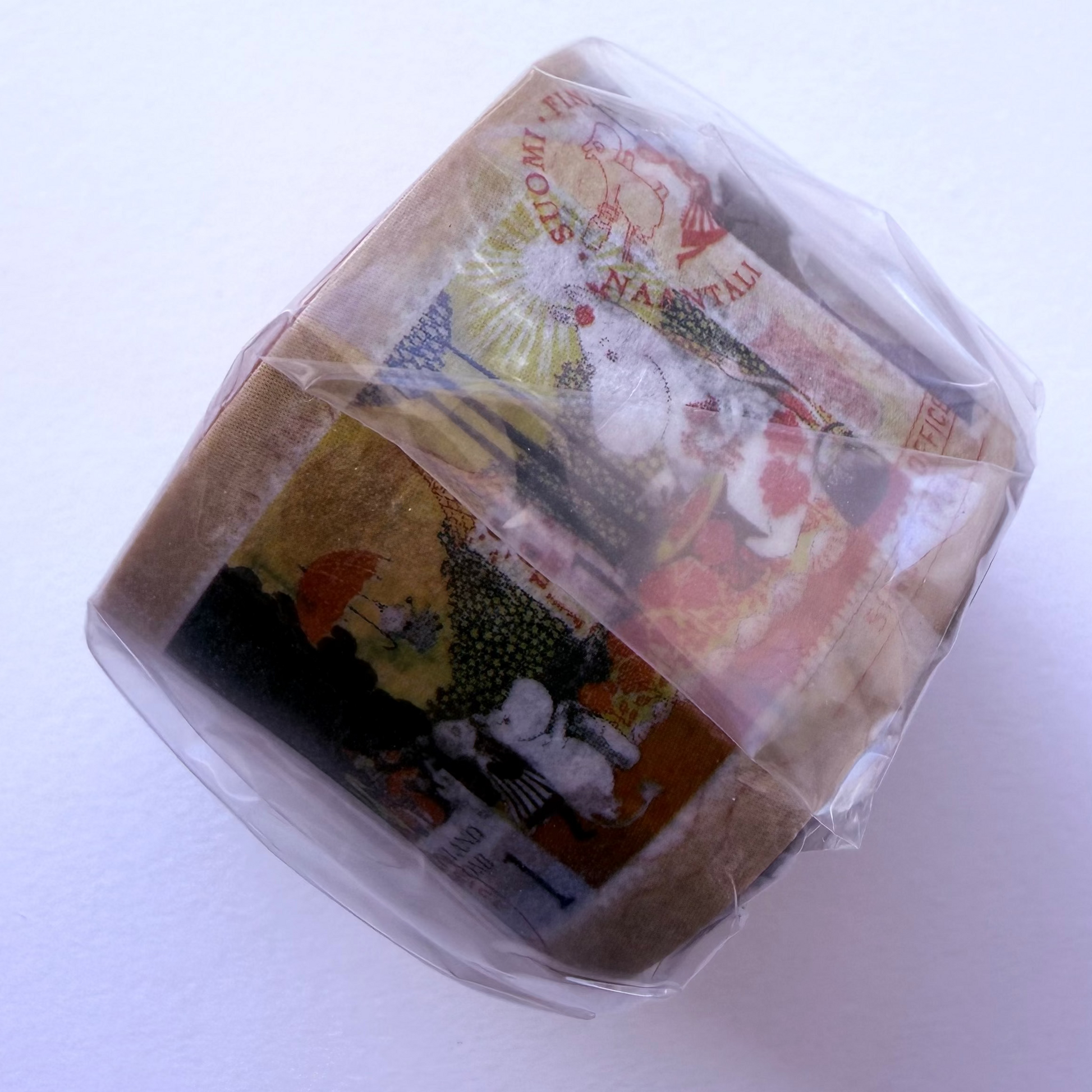 Washi tape featuring comic strip from Moomin on a white background
